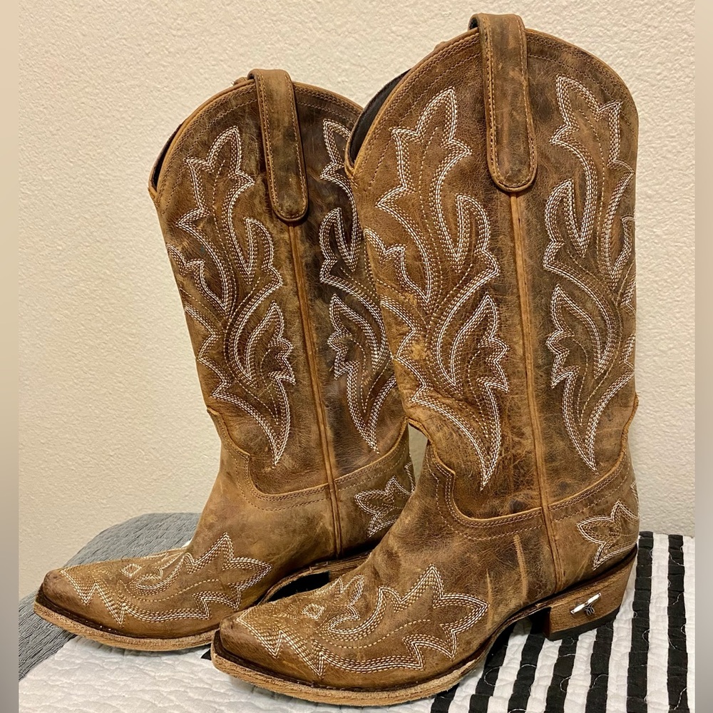 Lane ‘Saratoga’ cowgirl boots